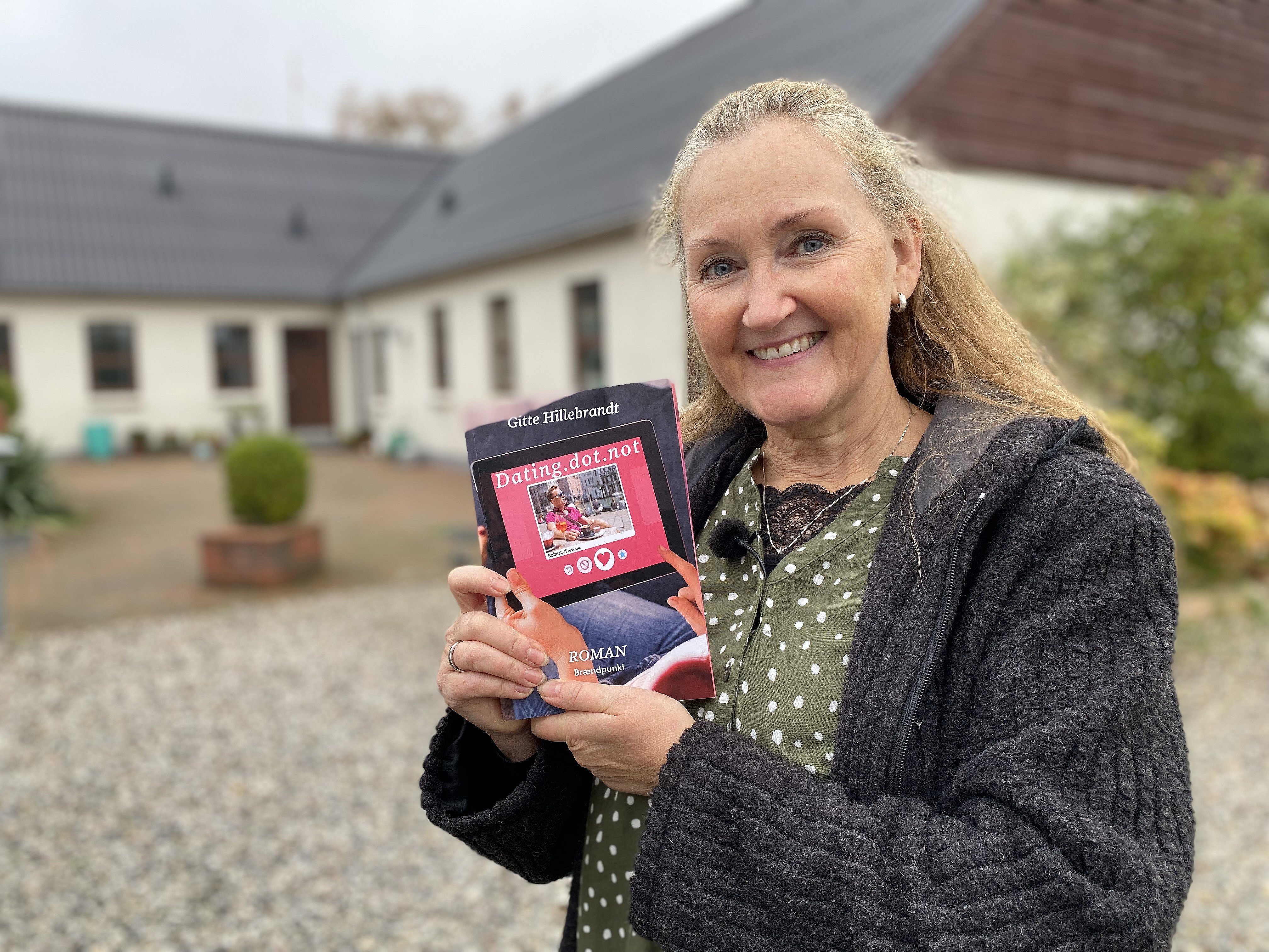 Gitte blev forladt som 42-årig Nu har hun skrevet en bog om at date TV MIDTVEST 4032x3024 Voksen billede Gitte blev forladt som 42-årig Nu har hun skrevet en bog om at date TV MIDTVEST