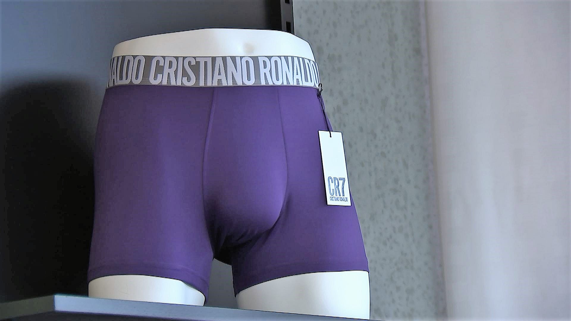 indsats undergrundsbane hegn Ronaldos klubskifte sætter gang i salget af underbukser | TV MIDTVEST