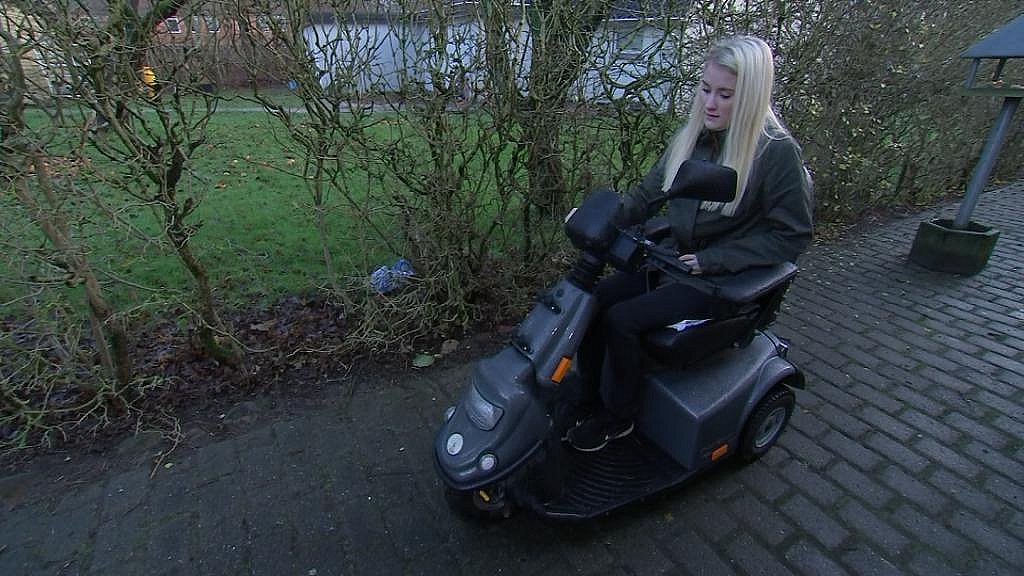 Kommune sag: Emma får sit kørekort | TV MIDTVEST