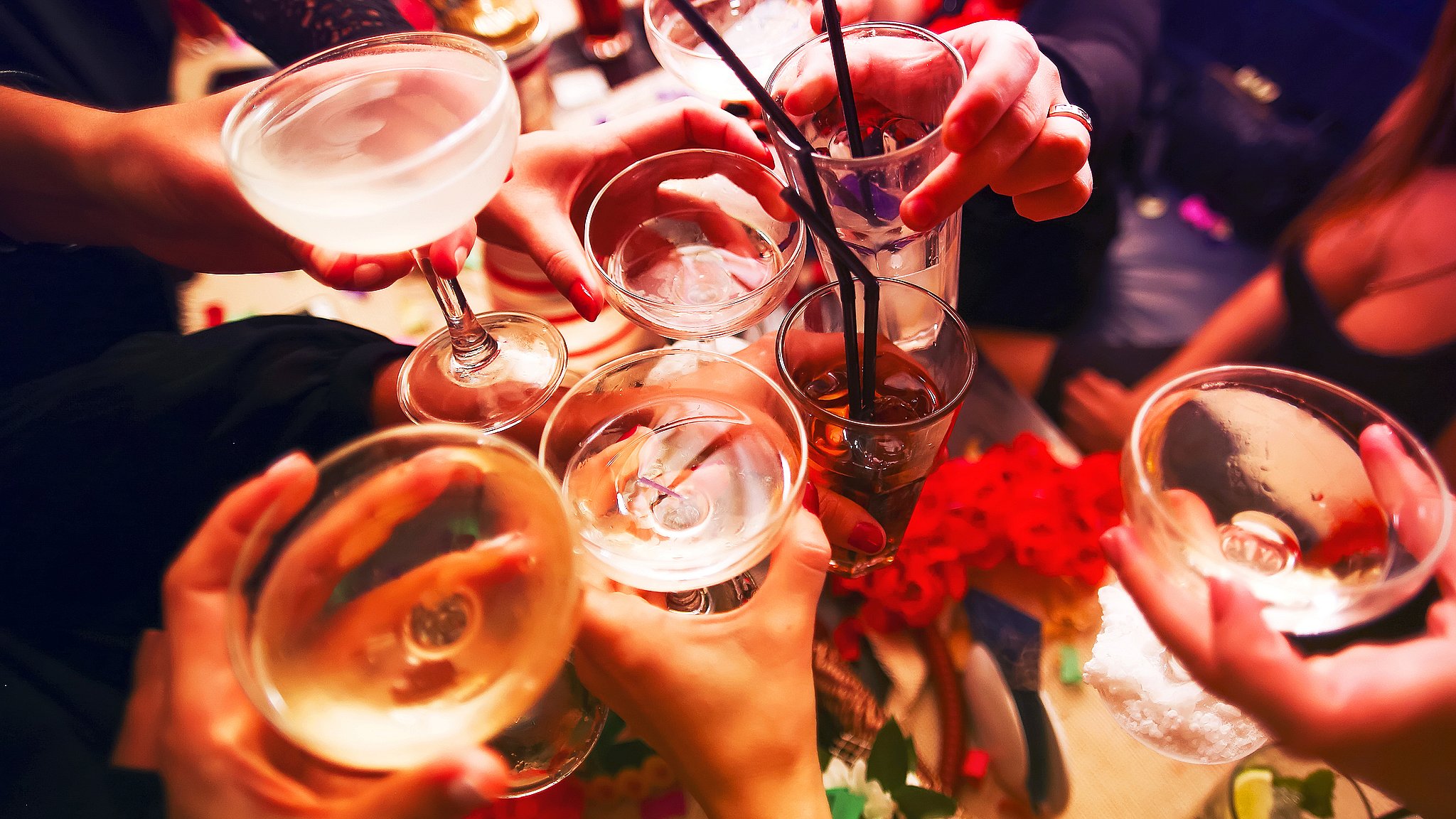 sammensatte Jeg klager kollision Fem myter om alkohol: Hvad er fup og fakta? | TV MIDTVEST