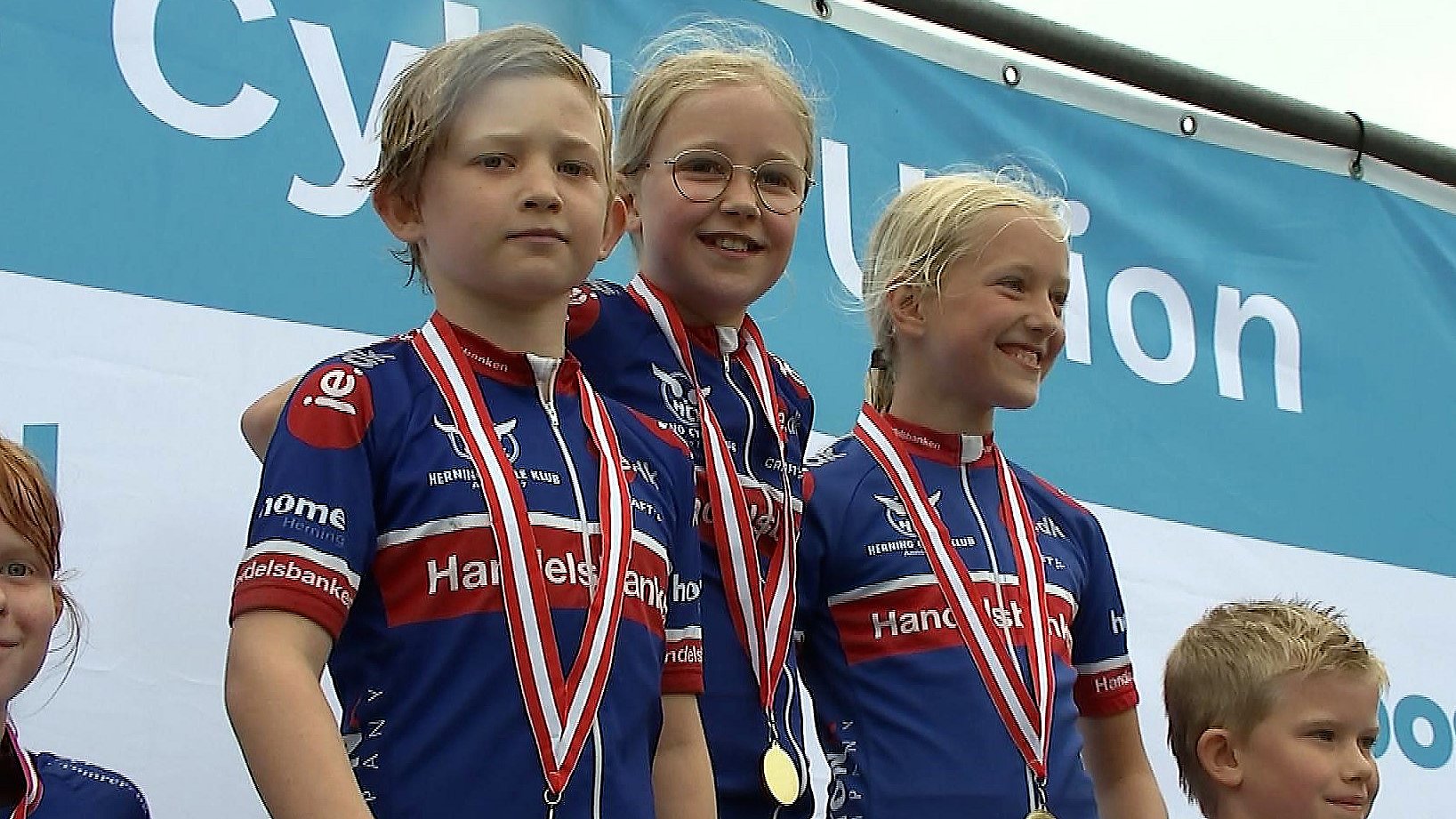 U11-trekløver vinder guld til DM i cykling: Det virkelig fedt | TV