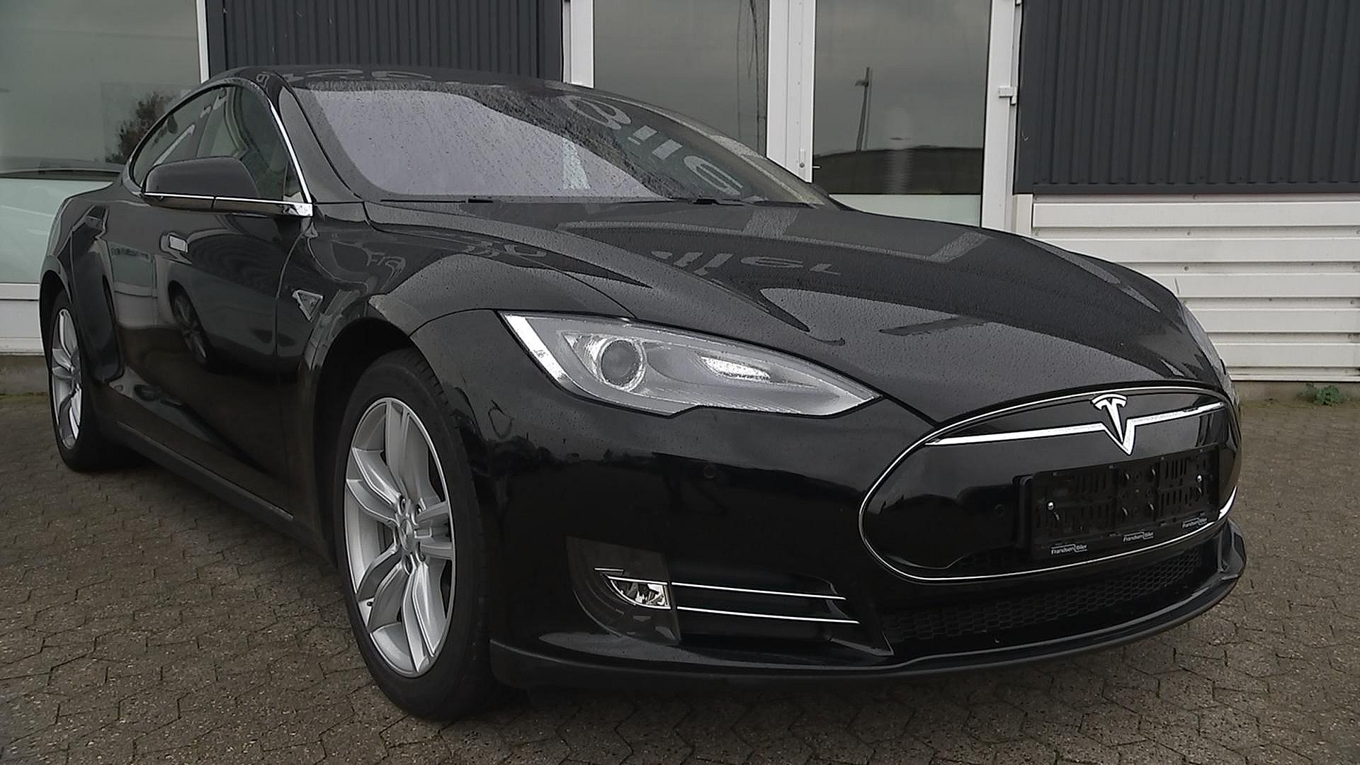 Tesla stjålet i Søndervig | TV