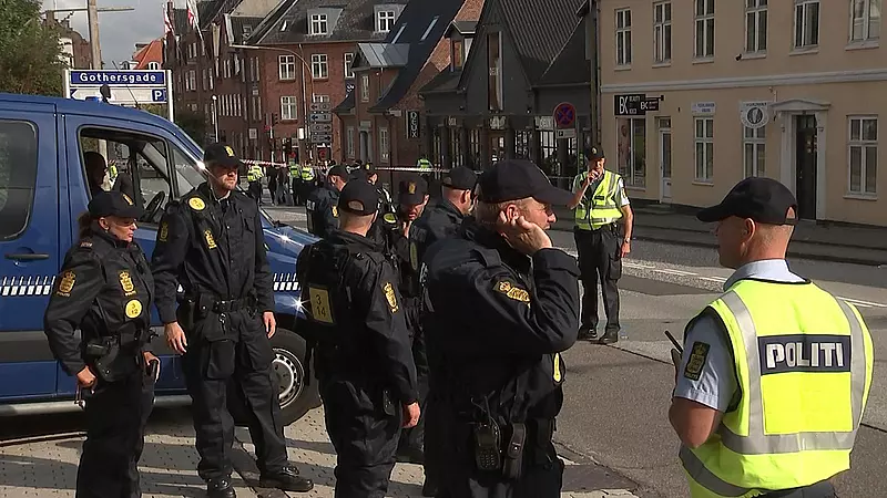 Politiet Massivt Til Stede Til Forårspremiere I Superligaen | TV MIDTVEST