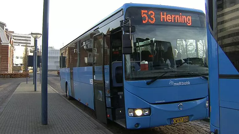 Regionen Vil Indfase Busbesparelser Hurtigst Muligt | TV MIDTVEST